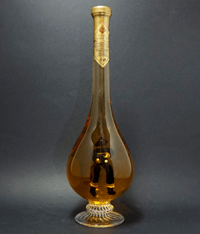 Ozdobná láhev - v ní figurka Hasič