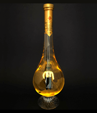 Ozdobná láhev - v ní figurka Policista